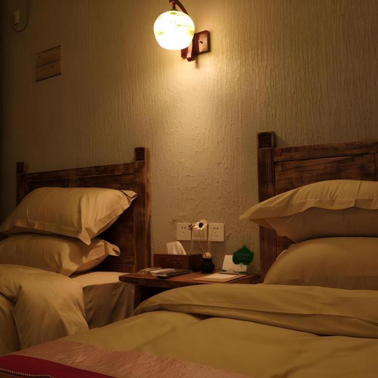 Guilin Lotus Hotel Экстерьер фото