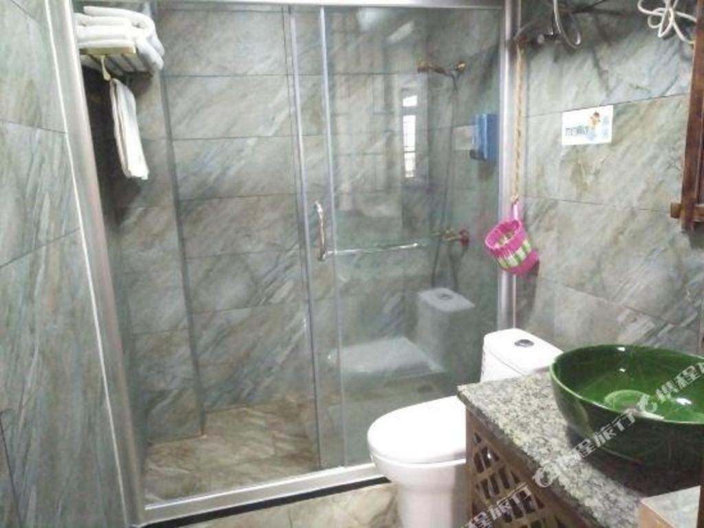 Guilin Lotus Hotel Экстерьер фото