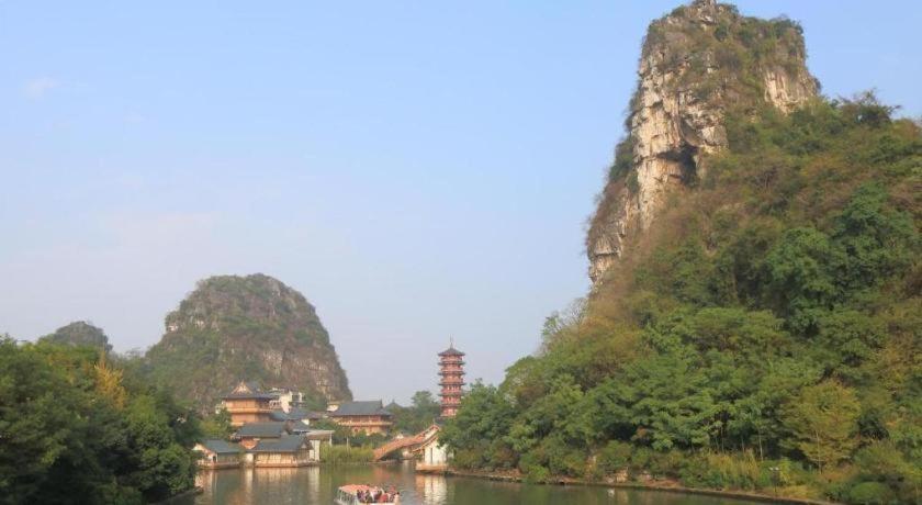 Guilin Lotus Hotel Экстерьер фото