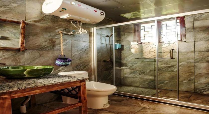 Guilin Lotus Hotel Экстерьер фото
